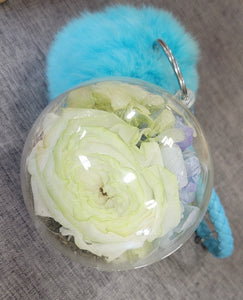 Medium Fluffy Key Chains with Preserved Flowers