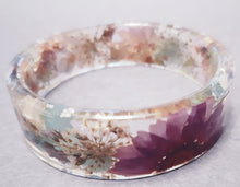 Load image into Gallery viewer, Trendy Pressed Flowery Bangles