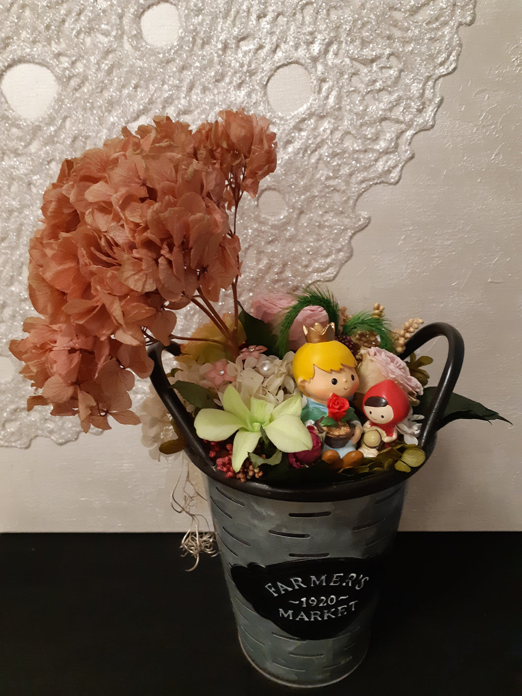 Unique Flowery Tin Vase with Sweet Couple under a Pink Tree